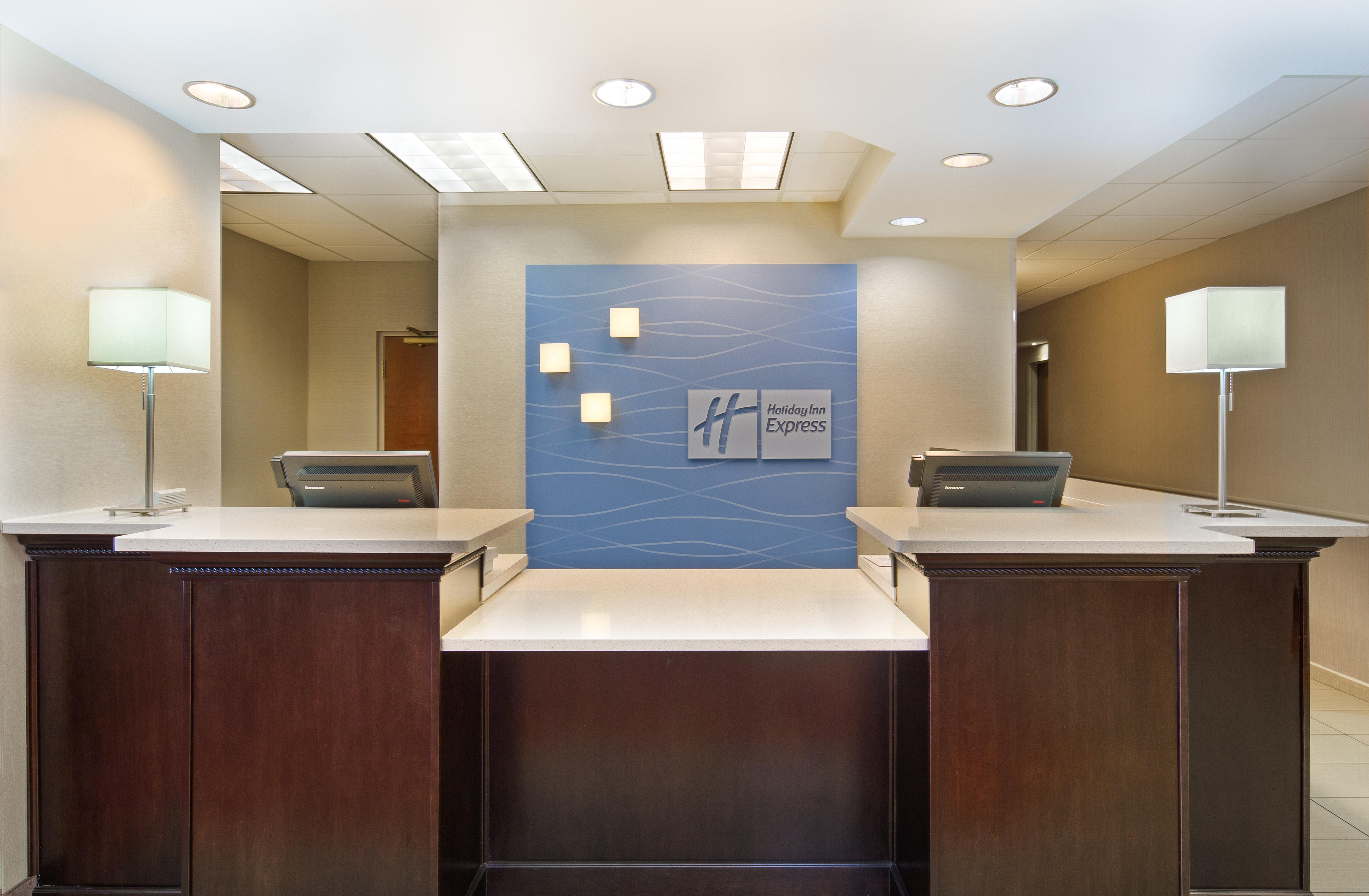 Holiday Inn Express Harrisburg I-81 - Hershey By Ihg Manadahill Bagian luar foto