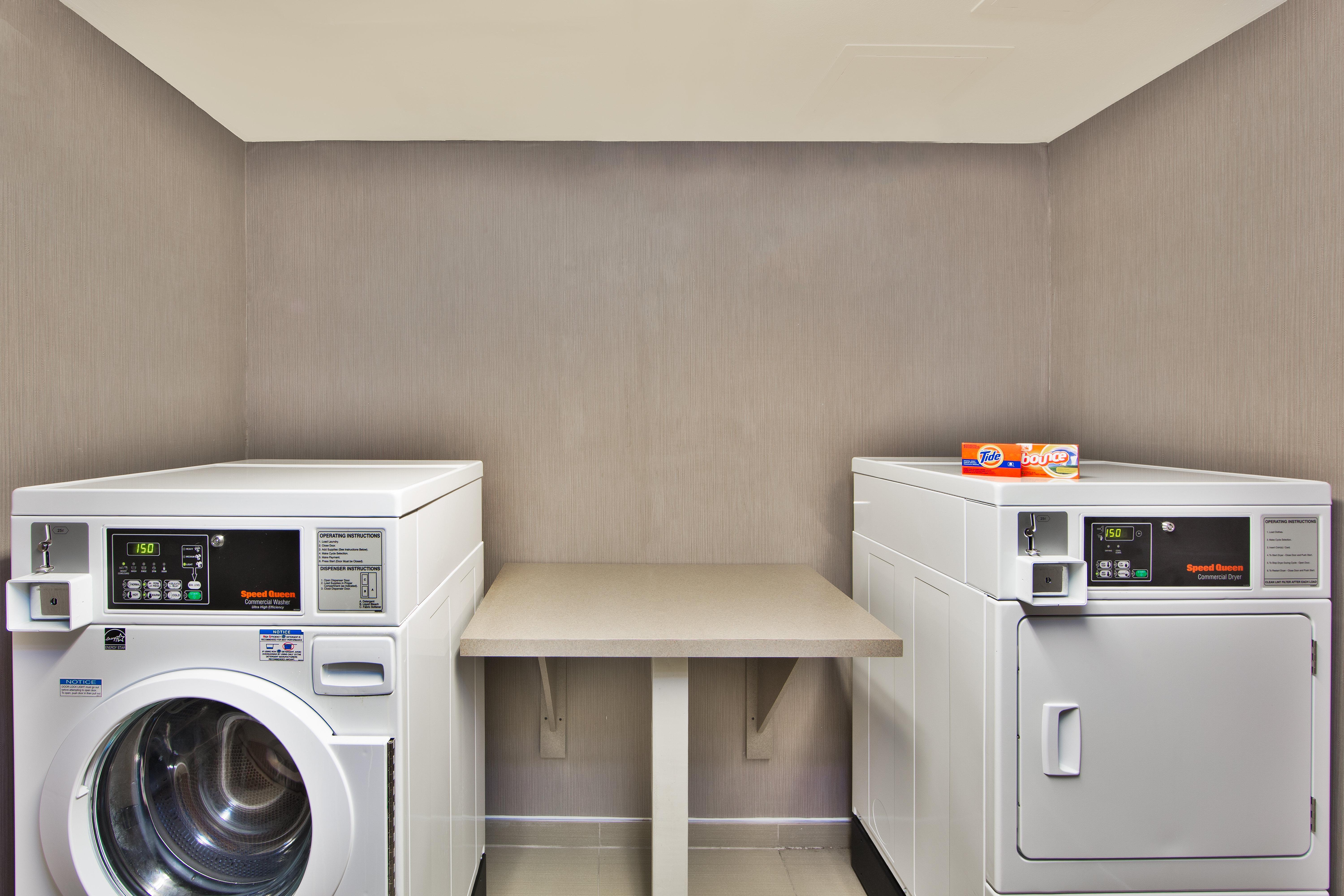 Holiday Inn Express Harrisburg I-81 - Hershey By Ihg Manadahill Bagian luar foto