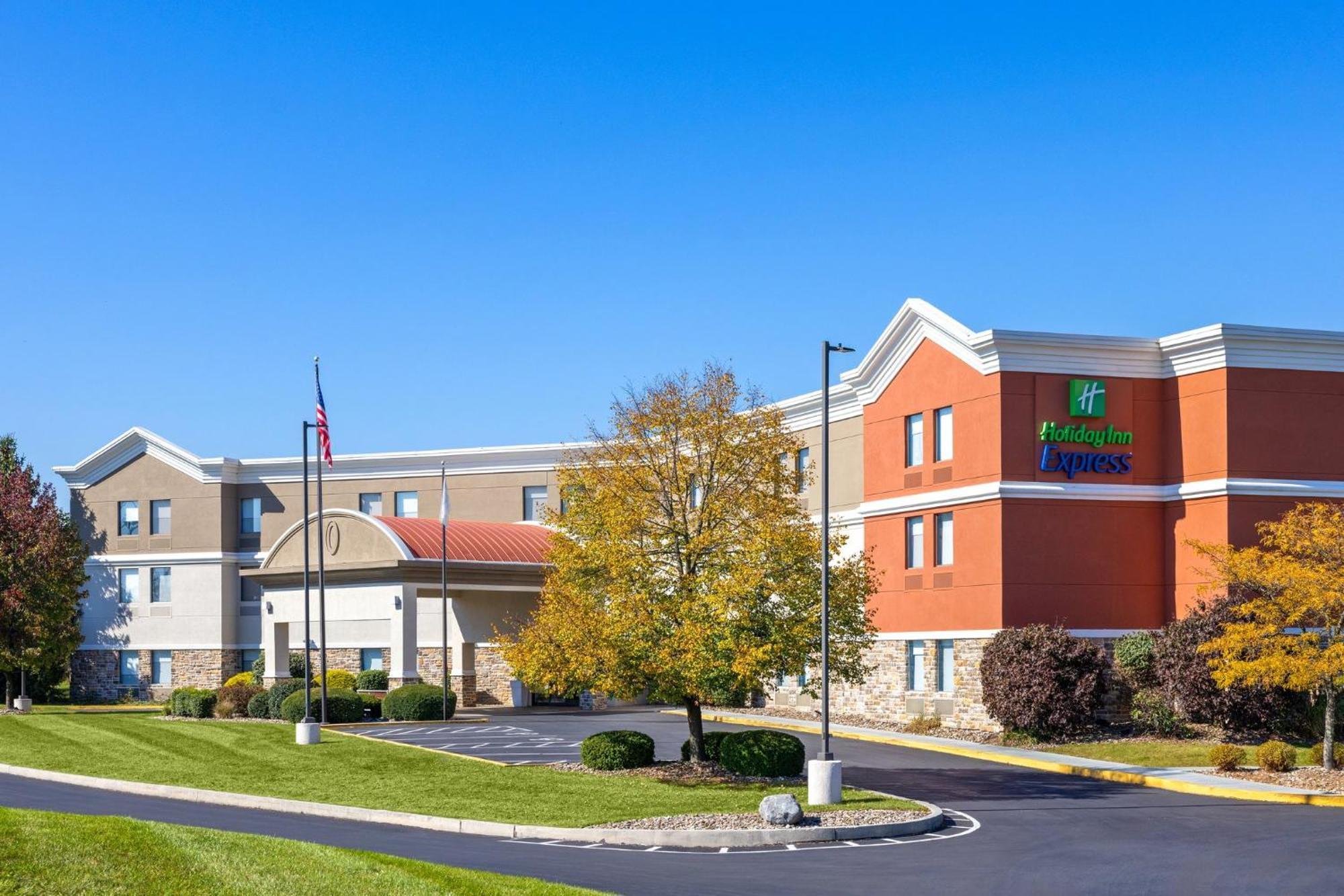 Holiday Inn Express Harrisburg I-81 - Hershey By Ihg Manadahill Bagian luar foto