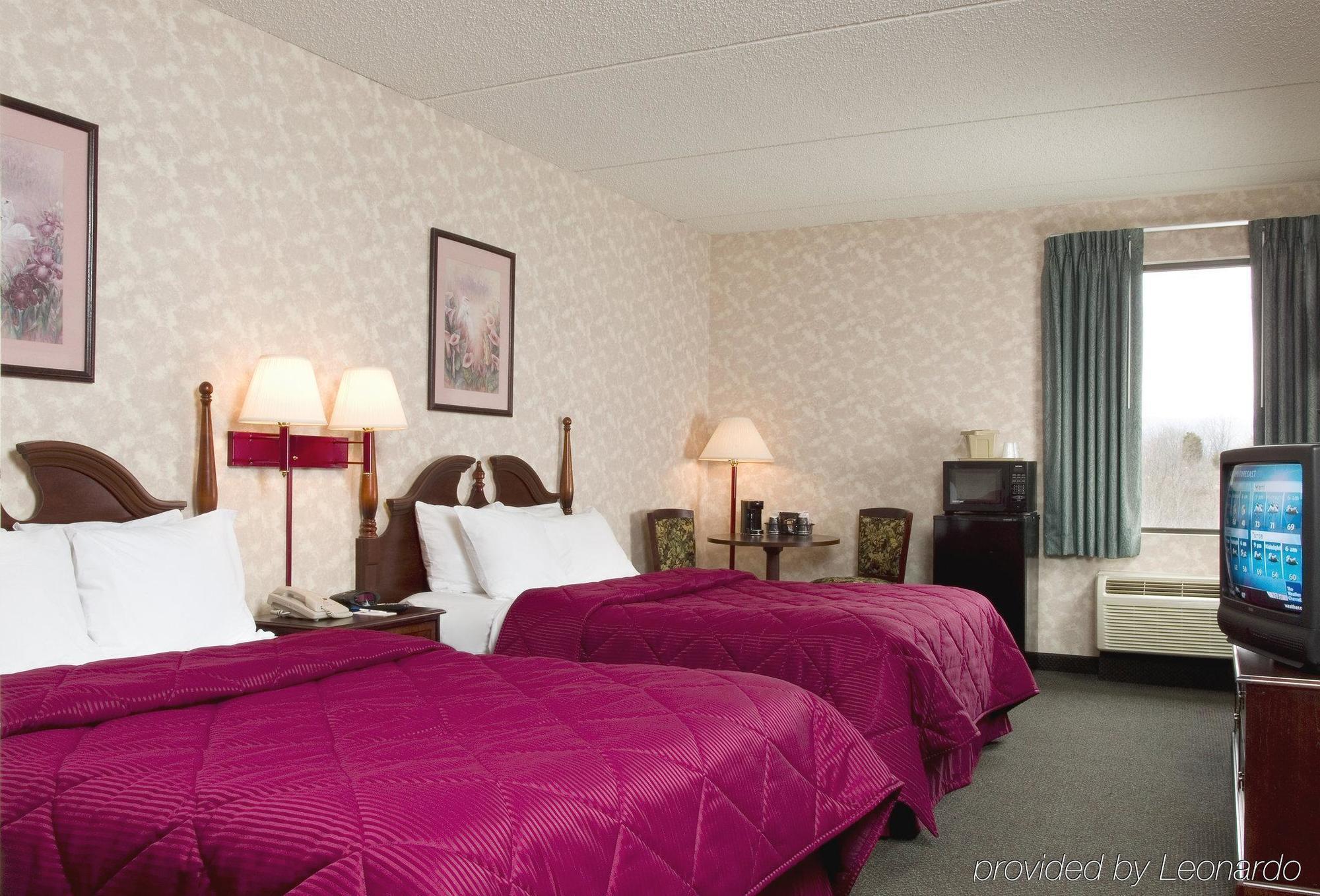 Holiday Inn Express Harrisburg Ne, An Ihg Hotel Manadahill Ruang foto